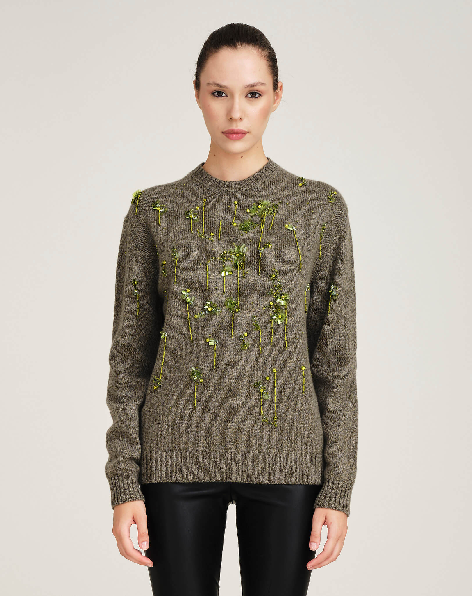 Prada- Floral Embellished Crewneck Knit Sweater in Grey IT42